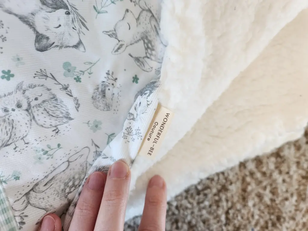 Couverture patchwork à personnaliser (Double gaze rose petites fleurs, Double gaze rose petites fleurs, double gaze rose clair, double gaze rose clair, Pas de broderie)